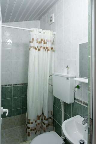 Апартаменты Apartments Ivona Свети-Стефан Апартаменты с 2 спальнями-7